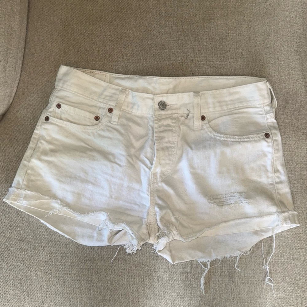 Levi's Distressed White Denim 501 Shorts, Size 28